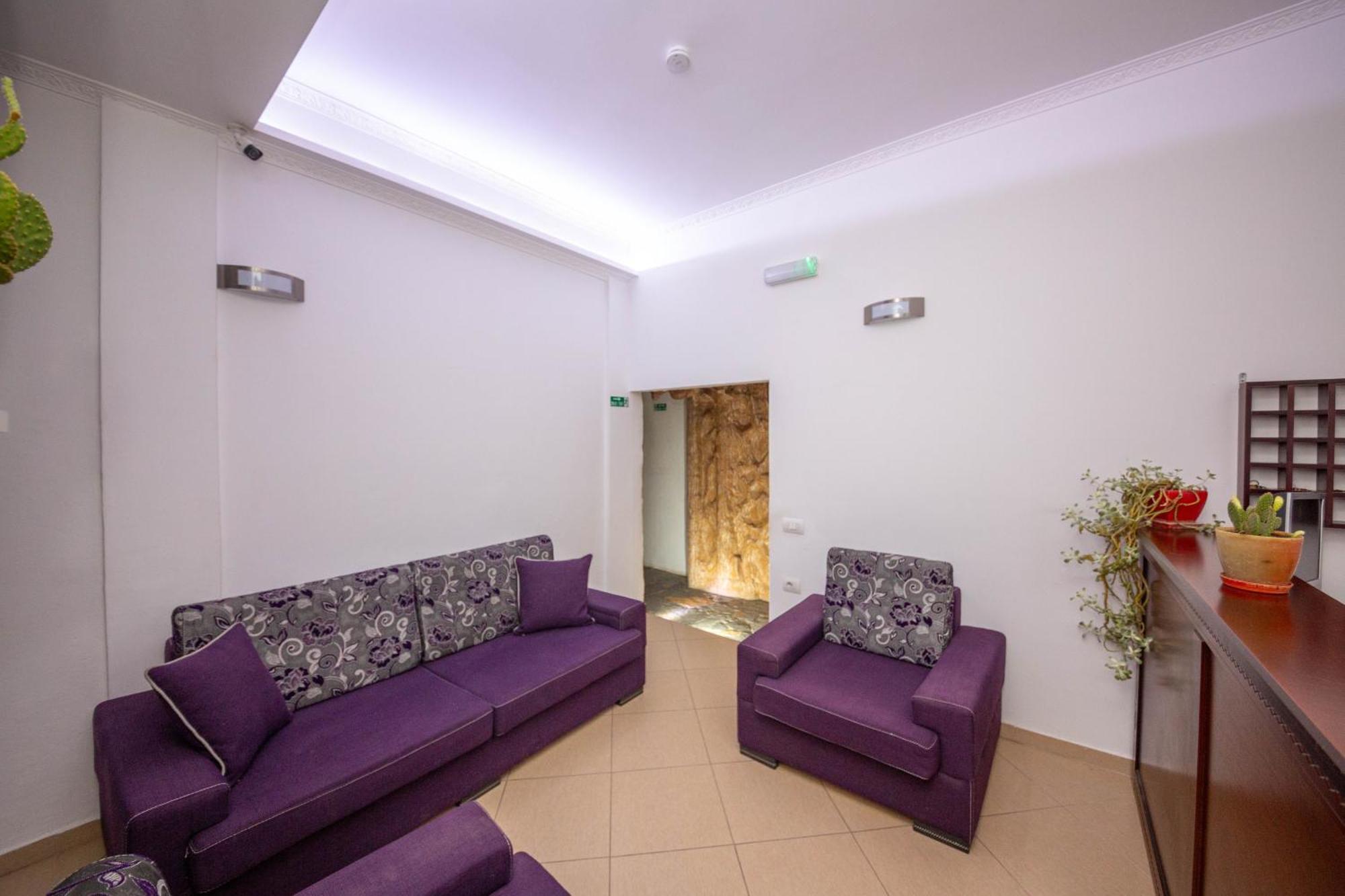 Hotel Shpella Berat Ngoại thất bức ảnh