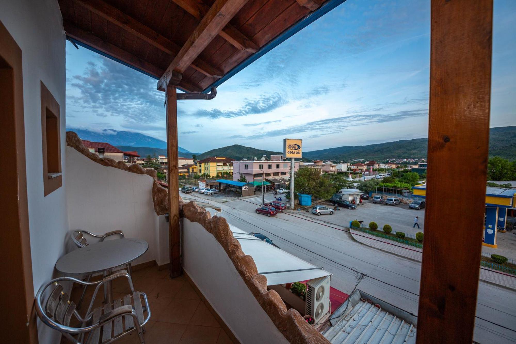 Hotel Shpella Berat Ngoại thất bức ảnh