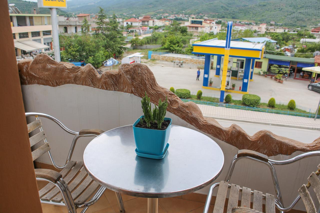 Hotel Shpella Berat Ngoại thất bức ảnh